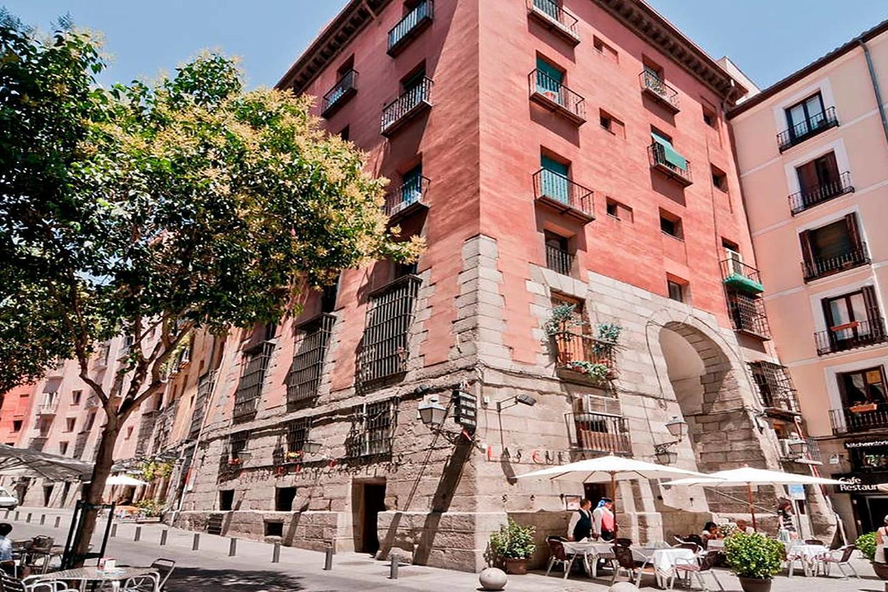 Concepcion Jeronima Apartment Madrid Exterior photo